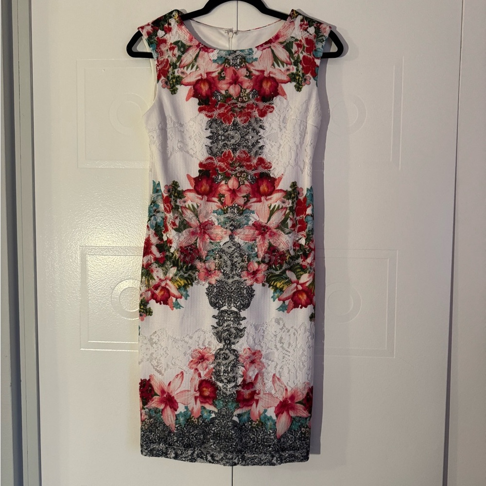 Floral Sleeveless Dress - White and Red